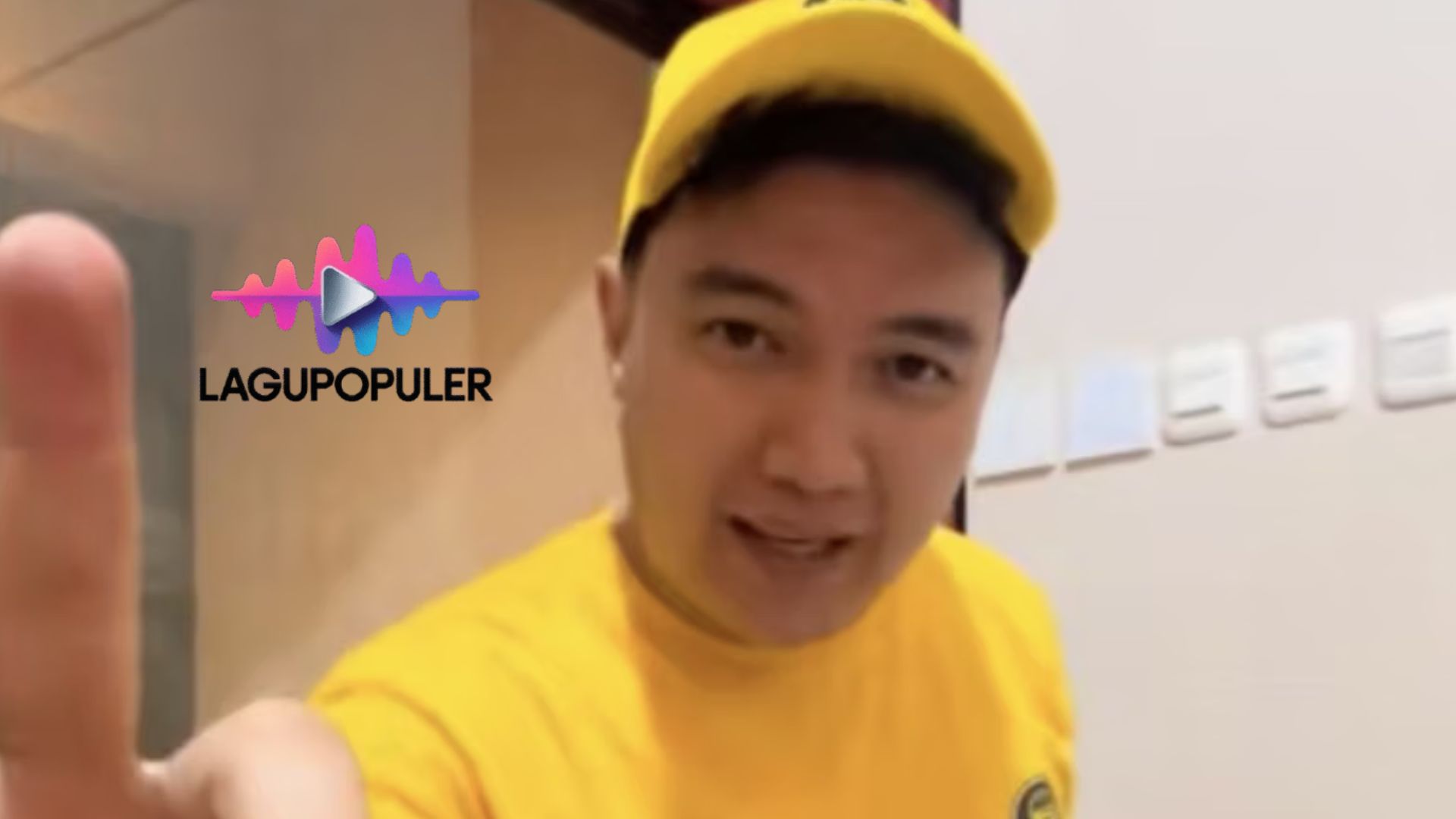 Lagu Aldi’s Burger Aldi Taher Viral di Media Sosial